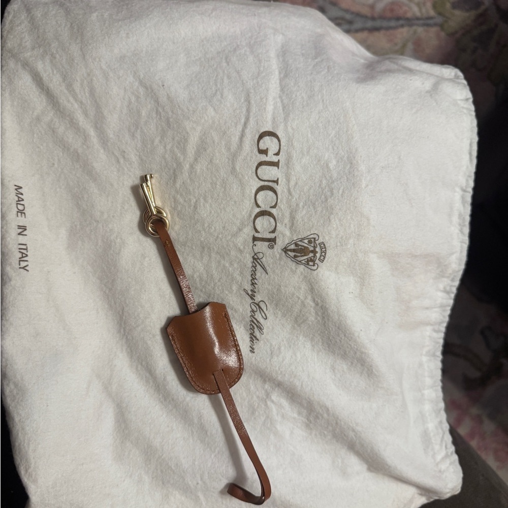 Vintage Gucci top handle leather handbag​​ - Picture 16 of 17